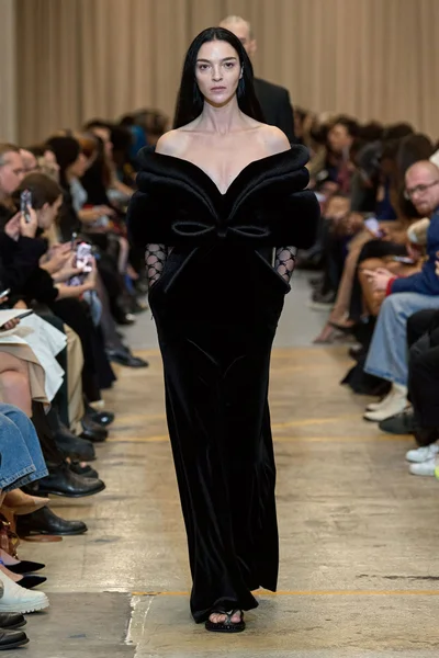 Look 80